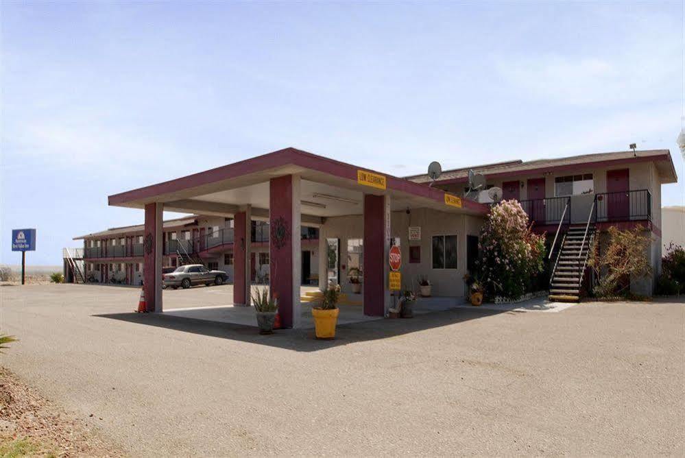 Americas Best Value Inn Needles Buitenkant foto